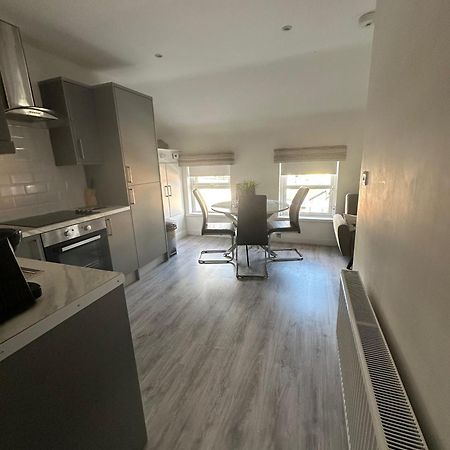 Westland Suites - Stylish, Modern, Elegant, Central Apartments A Londonderry Exteriér fotografie