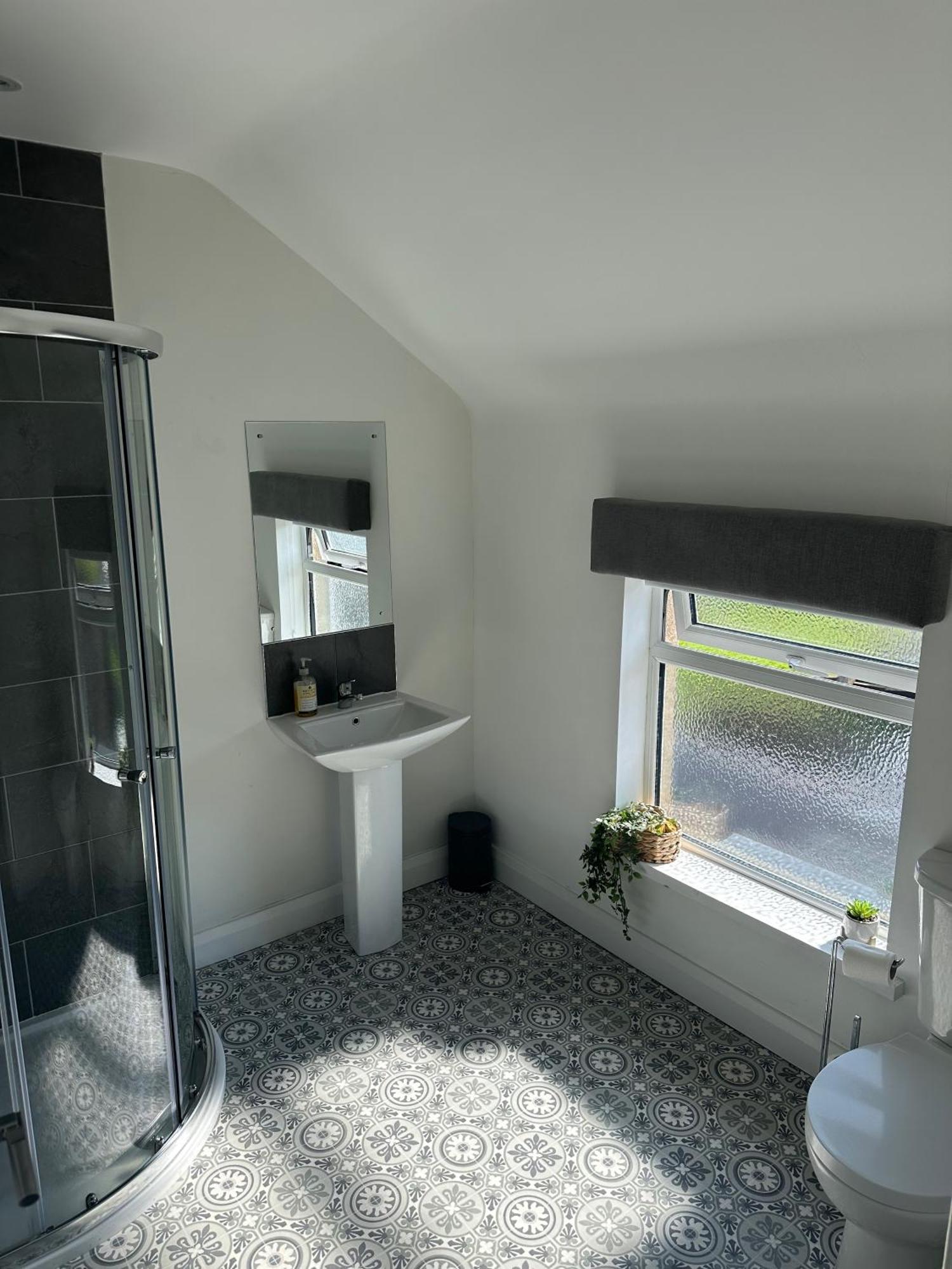 Westland Suites - Stylish, Modern, Elegant, Central Apartments A Londonderry Exteriér fotografie